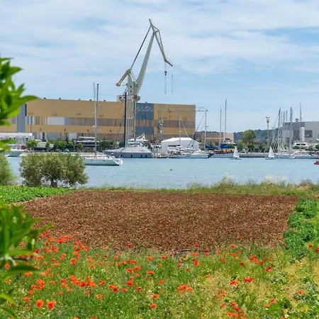 דירה Mz